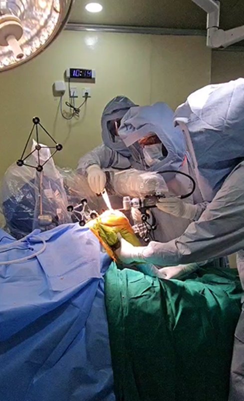  MAKO Robotic-Assisted Joint Replacement: The Future of Orthopedic Car