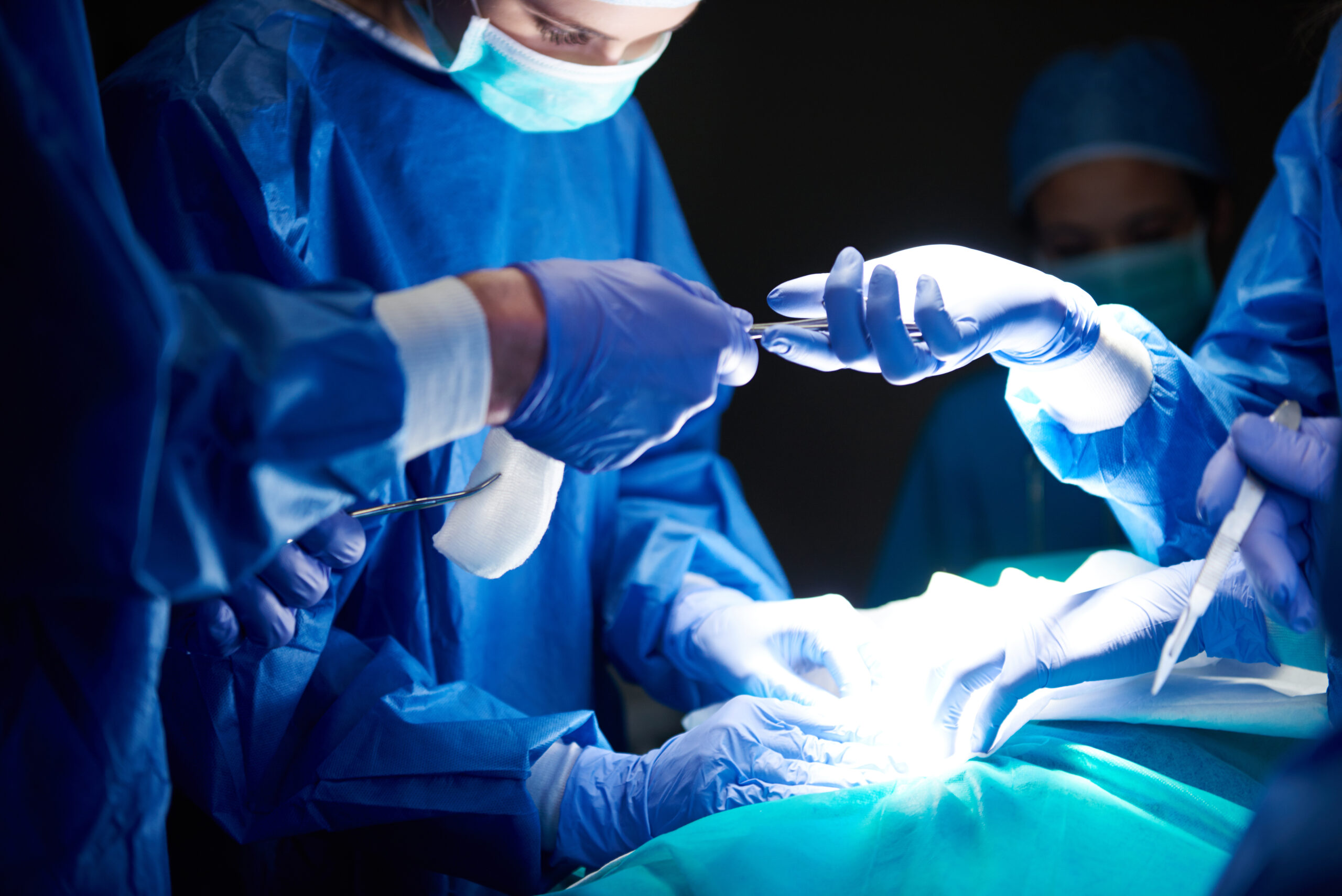 Robotic knee replacement surgery